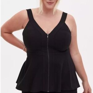 Black torrid peplum zip up tank size 2